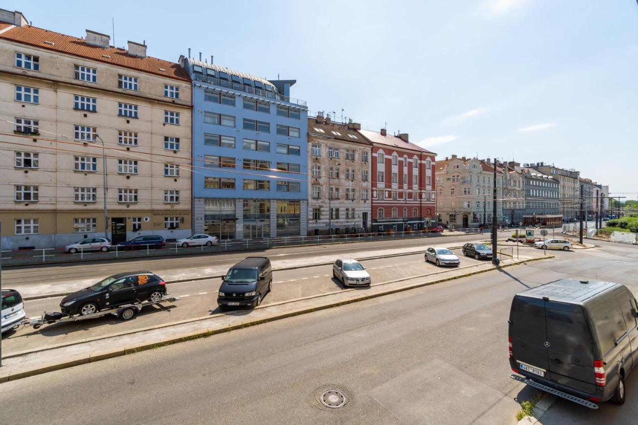 Brand New Studio Apartment #21 With Free Secure Parking In The Center Prag Exteriör bild